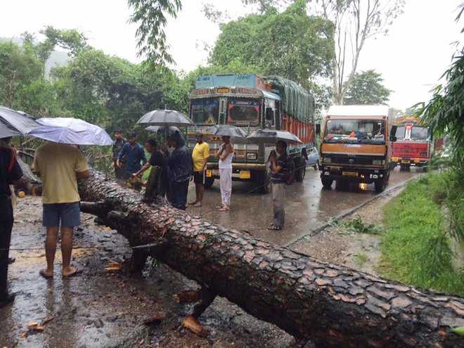 Flood-like situation in Nurpur’s Indora