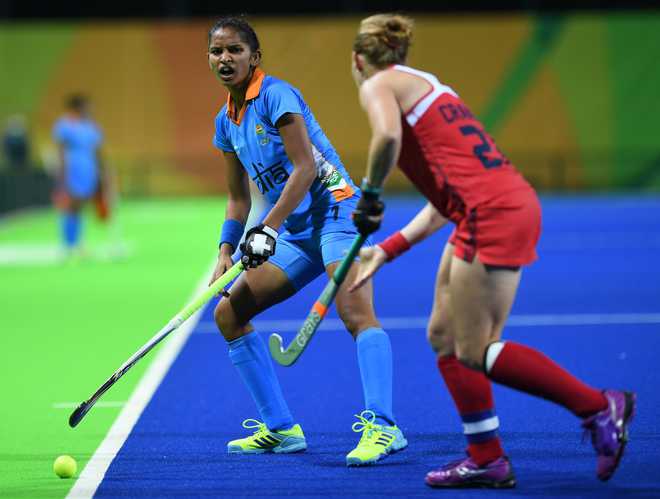Indian women outplayed by USA