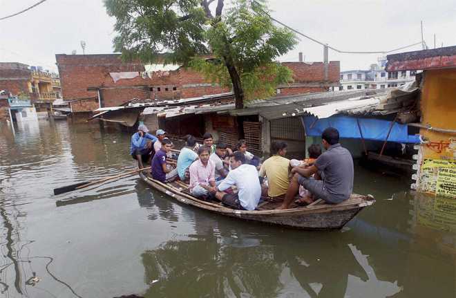 Experts blame factors other than heavy monsoon for floods