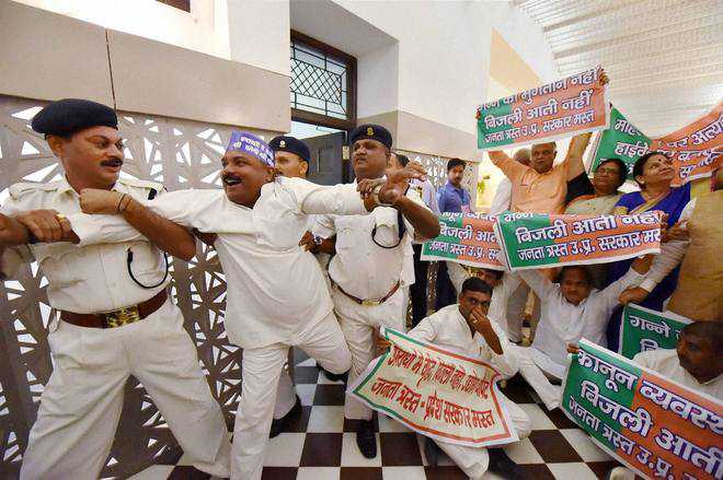 MLAs thrown out by marshals in UP