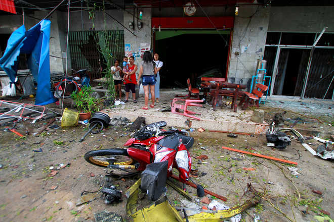 One dead, dozens wounded in Thailand car bomb blast
