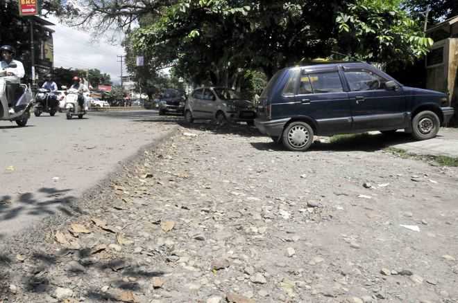 Garbage, traffic problems a nuisance