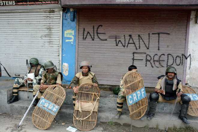 Curfew lifted in Kashmir; youth dies in fresh clashes