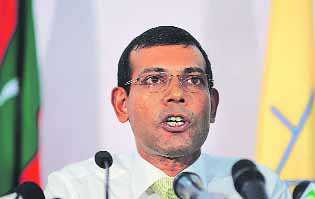 Maldives issues arrest warrant for ex-Prez Nasheed