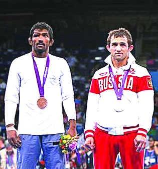 Dutt wants Russian’s family to retain silver