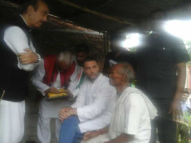 Rahul starts UP campaign from Rudrapur