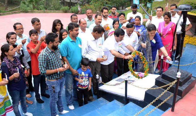 Tributes paid to Uri martyrs