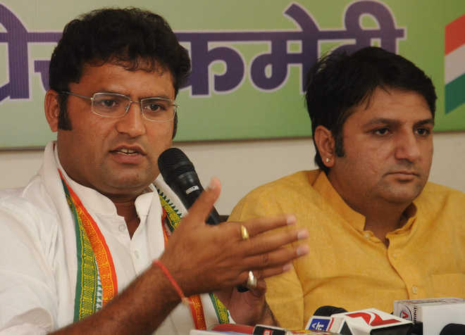 Venod’s entry into Cong only after Sonia’s nod: Tanwar