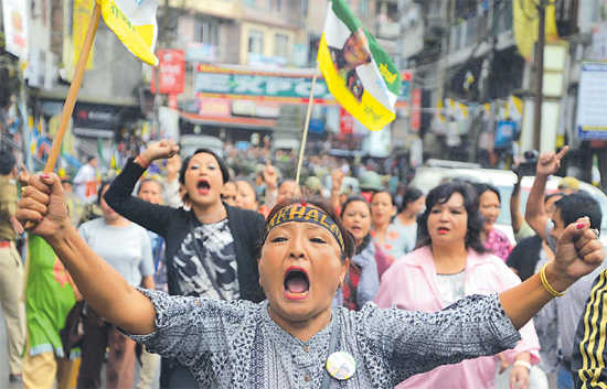 Darjeeling bandh passes off peacefully