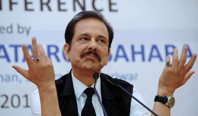 Pay Rs 600 cr by Feb 6 or go back to jail, SC tells Sahara chief