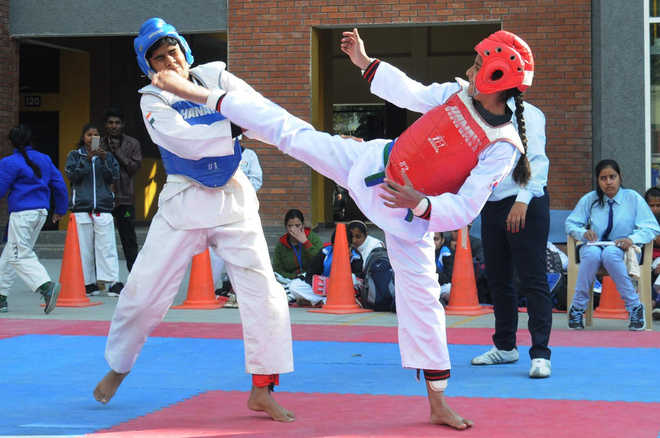 Mehak, Khushi in taekwondo semifinals