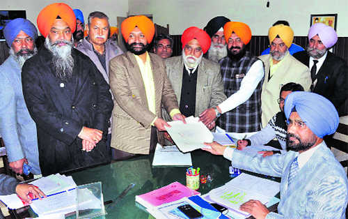 27 file nomination papers for Assembly elections