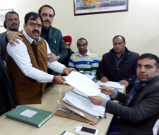 25 candidates file papers for Assembly poll
