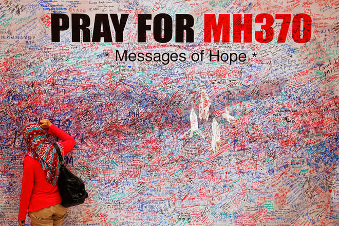 Australia, Malaysia, China halt MH370 underwater search