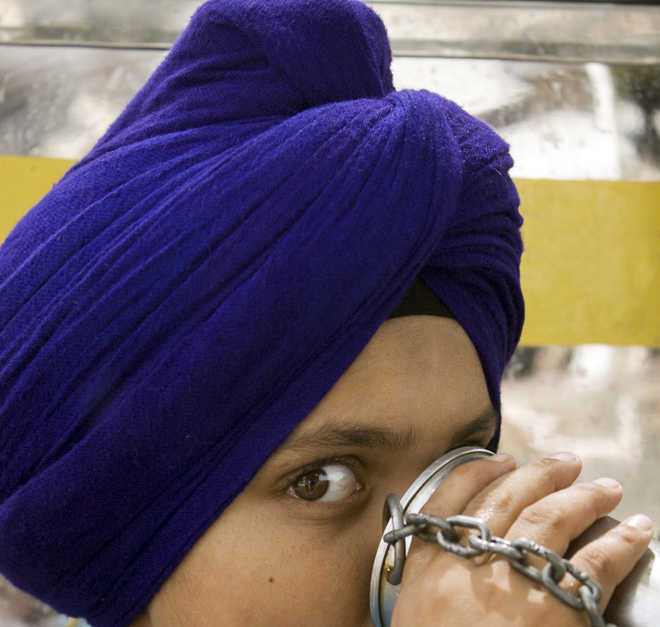 Sikh student denied school enrolment in Australia for wearing turban