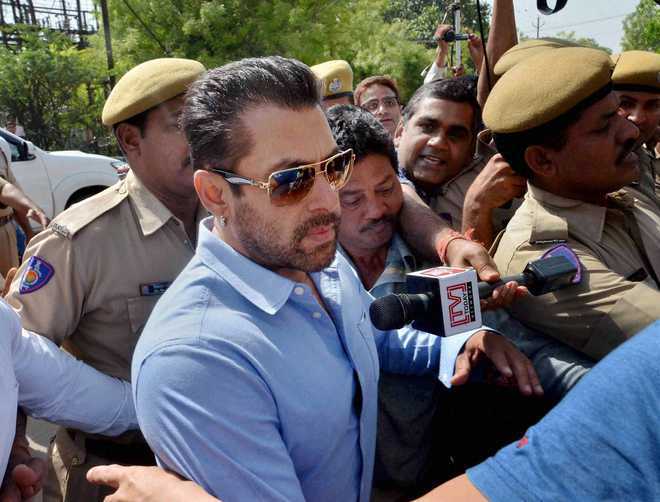 Salman arrives in Jodhpur; Arms Act case verdict on Wednesday