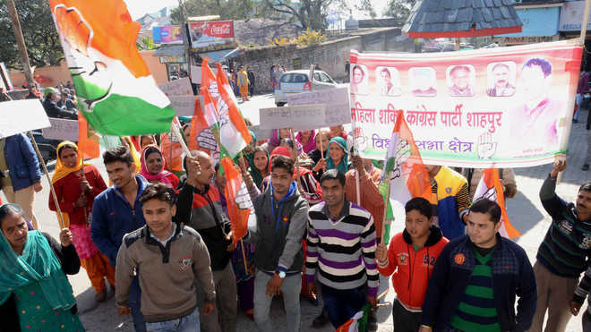 Cong protests demonetisation