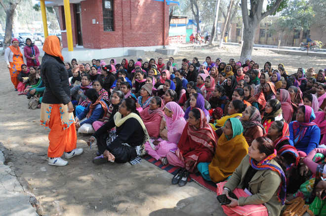 Asha workers hold show of strength