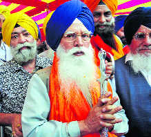 SGPC accuses Cong of distorting Sikh verse