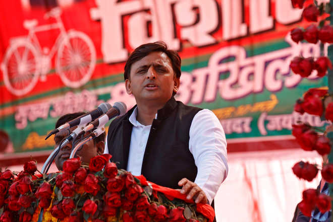 Akhilesh launches SP campaign, hits out at BJP
