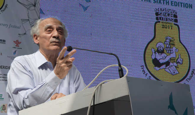 Arun Shourie questions NDA govt’s employment generation claims
