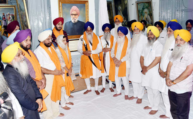 Scholar’s picture installed at Sikh Museum The Tribune India