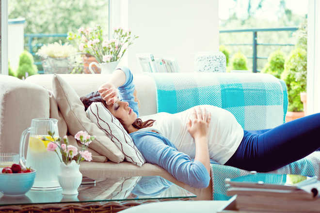 Sleeping on back in late pregnancy ups risk of stillbirth