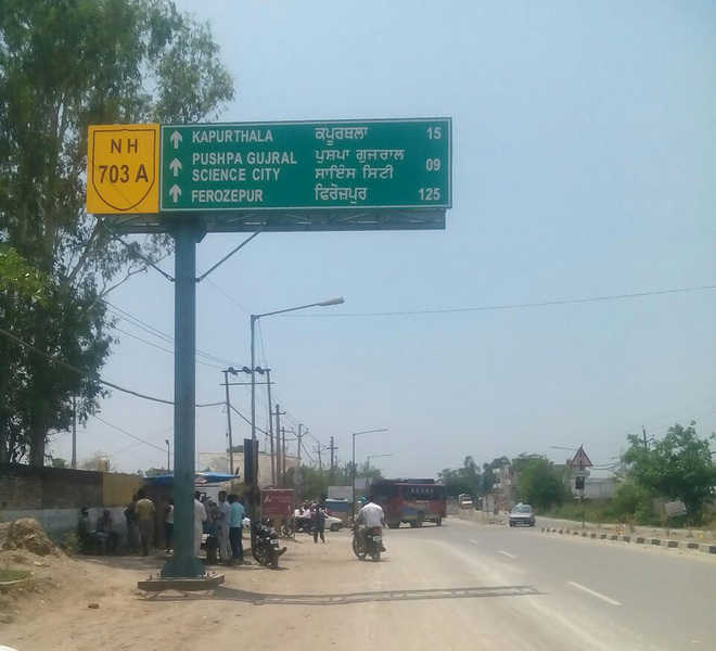 SAD seeks primacy of Punjabi language on NH signboards The Tribune India
