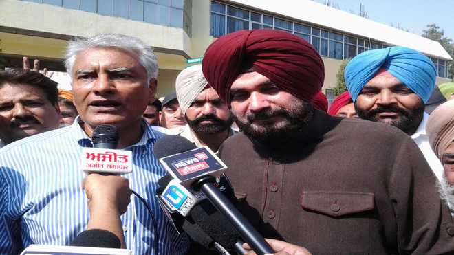 BJP must read writing on wall after Gurdaspur defeat: Sunil Jakhar