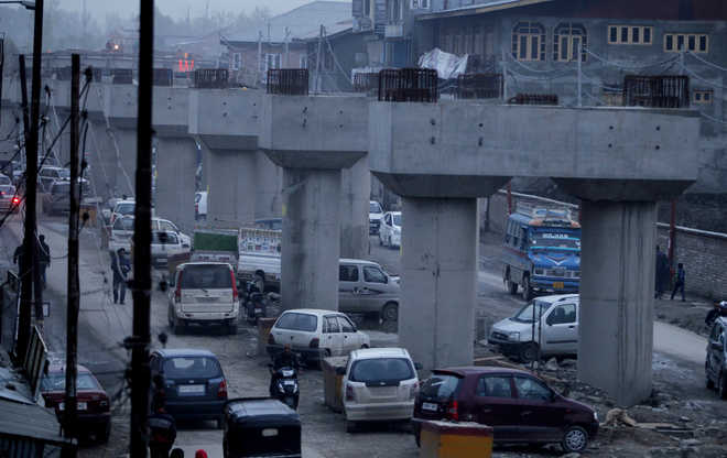 Fund crunch hits work on  Jehangir Chowk flyover