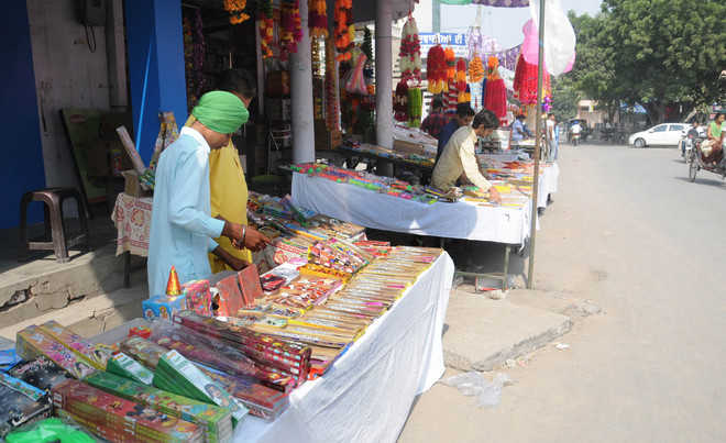 Admn fails to check illegal sale of firecrackers