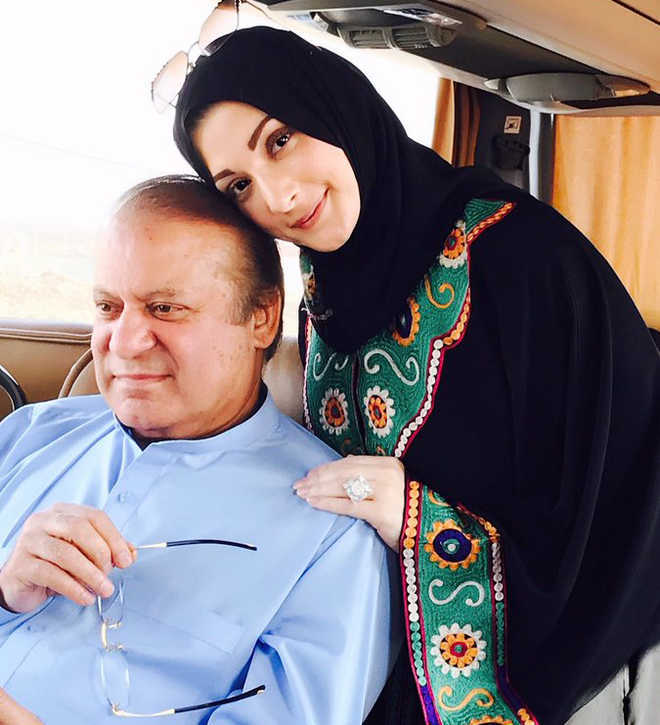 Pakistani anti-corruption court indicts ousted PM Nawaz Sharif, daughter