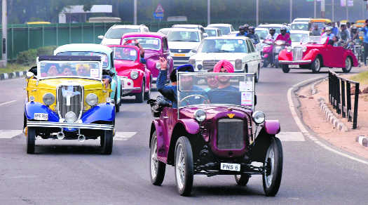 Vintage beauties grace Chandigarh roads