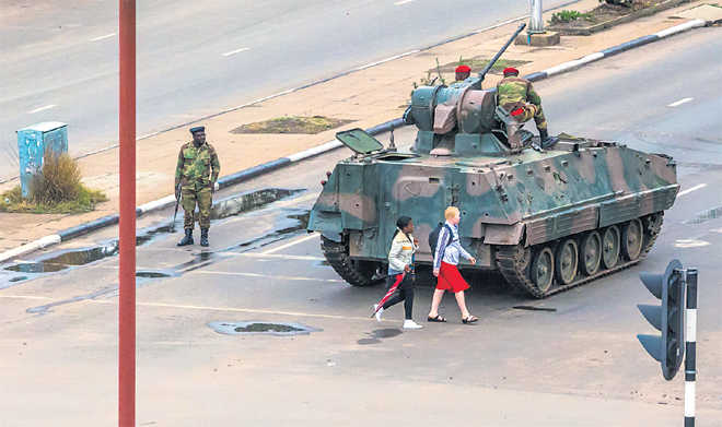 Zimbabwe’s Military Seizes Power From Prez Mugabe : The Tribune India