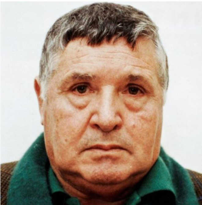 Mafia boss and mass murderer Riina dies in jail