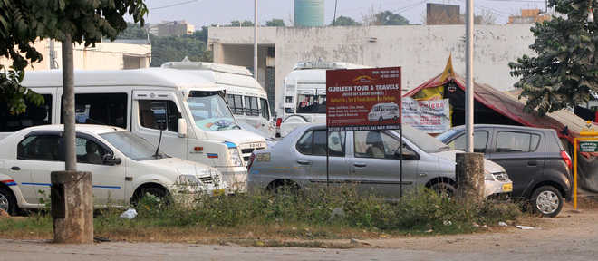 Illegal taxi stands have free run in Mohali