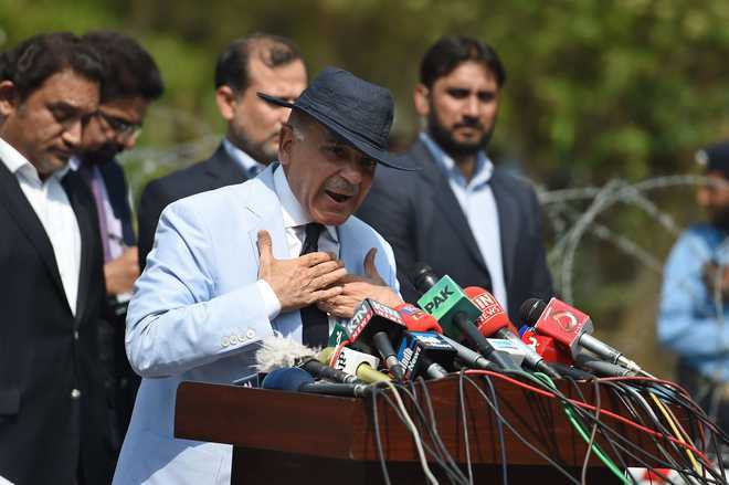 Let’s join hands to tackle smog in Punjab: Shahbaz to Amarinder