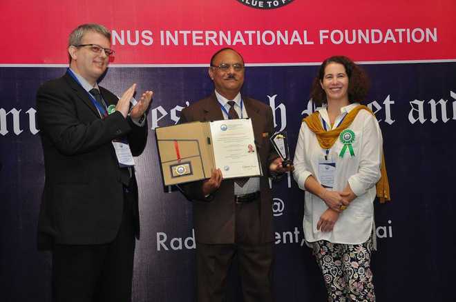 Lifetime achievement award for GADVASU don
