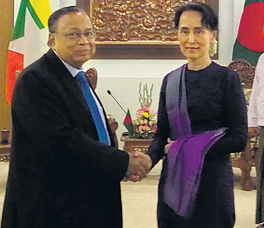 B’desh, Myanmar ink Rohingya return deal