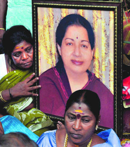 RK Nagar bypoll in Tamil Nadu on December 21: Election Commission