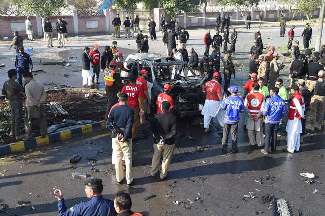 AIG killed in suicide blast in Peshawar
