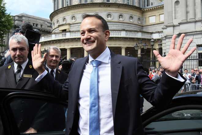 Ireland govt thrown into crisis ahead of key Brexit talks