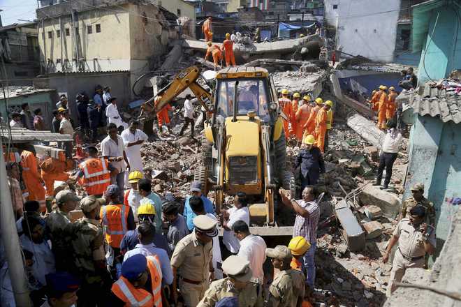 Three killed as building collapses in Thane’s Bhiwandi