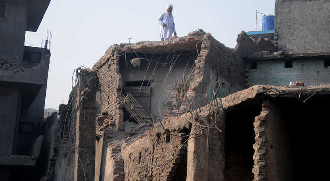 Recheck Of Debris Held No Clue To Missing Firemen The Tribune India