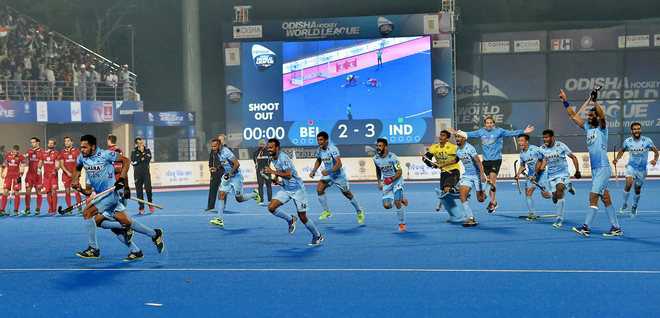 India shoot out rampaging Red Lions 3-2, reach semifinals