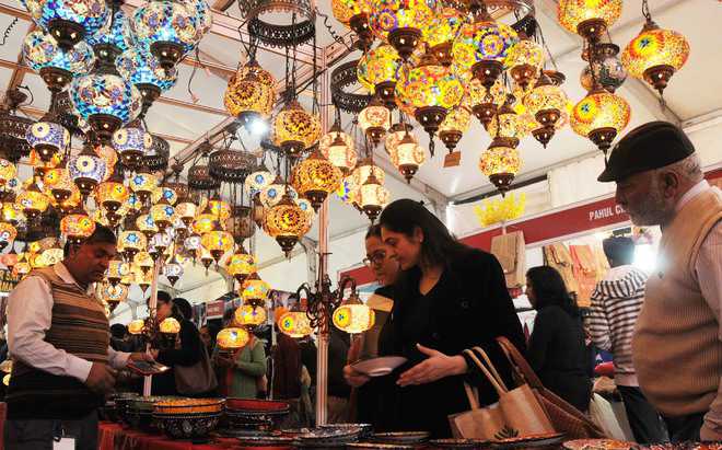 Mosaic-work chandeliers from Turkey hog attention