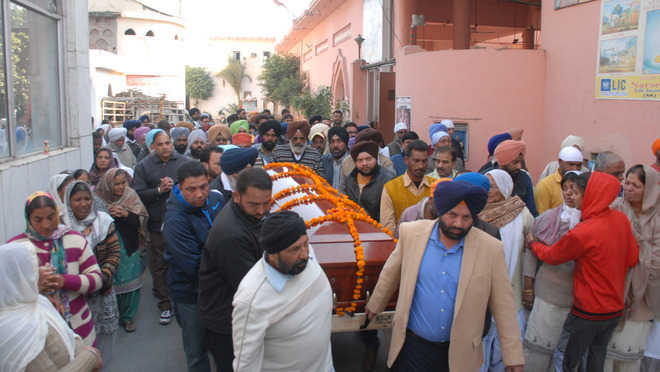 Sandeep given emotional farewell by family, friends