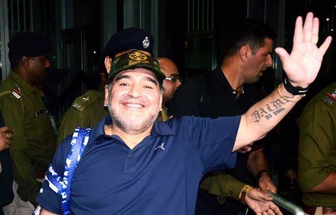 Maradona arrives in ‘City of Joy’ sans fan-frenzy