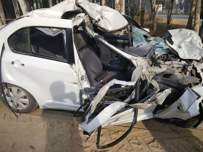 Advocate killed in accident; wife, son seriously injured