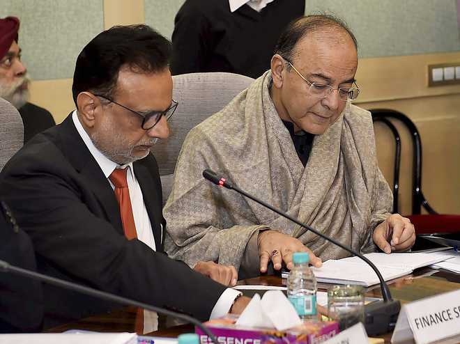Increase social security pension in budget: Experts to FM